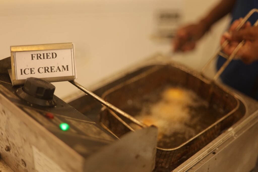 Fried Ice Cream live